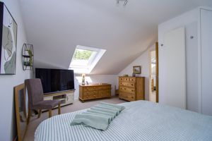 Photo 33- click for photo gallery